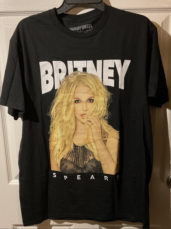Britney Spears Other - Britney Spears Black Graphic Short Sleeve Tee